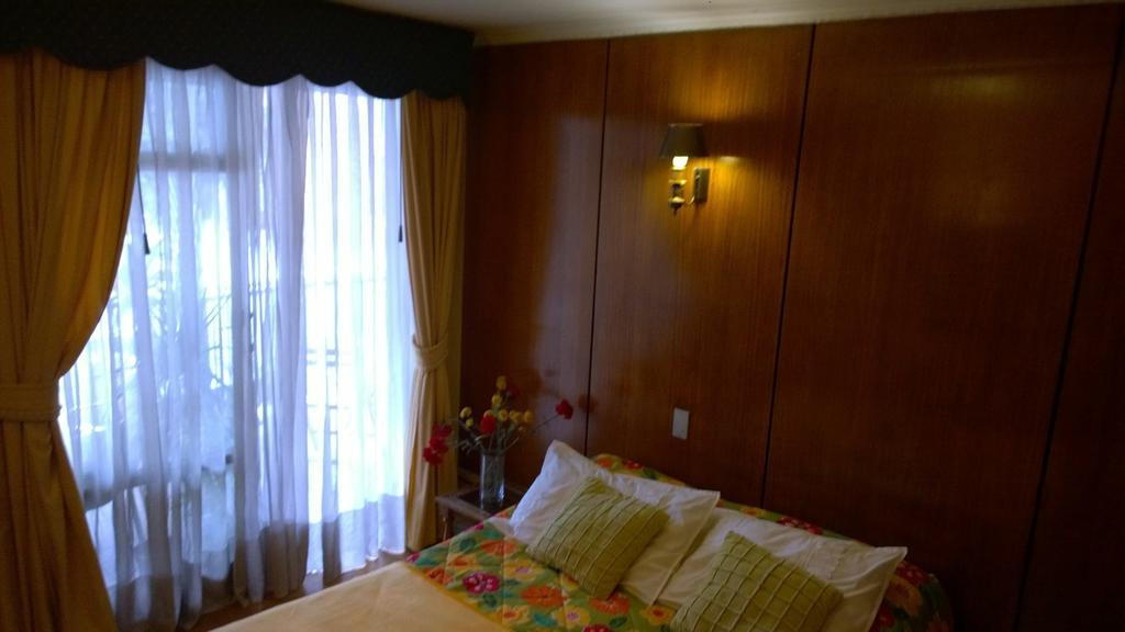Bed & Breakfast Blumen Haus Santiago Oda fotoğraf